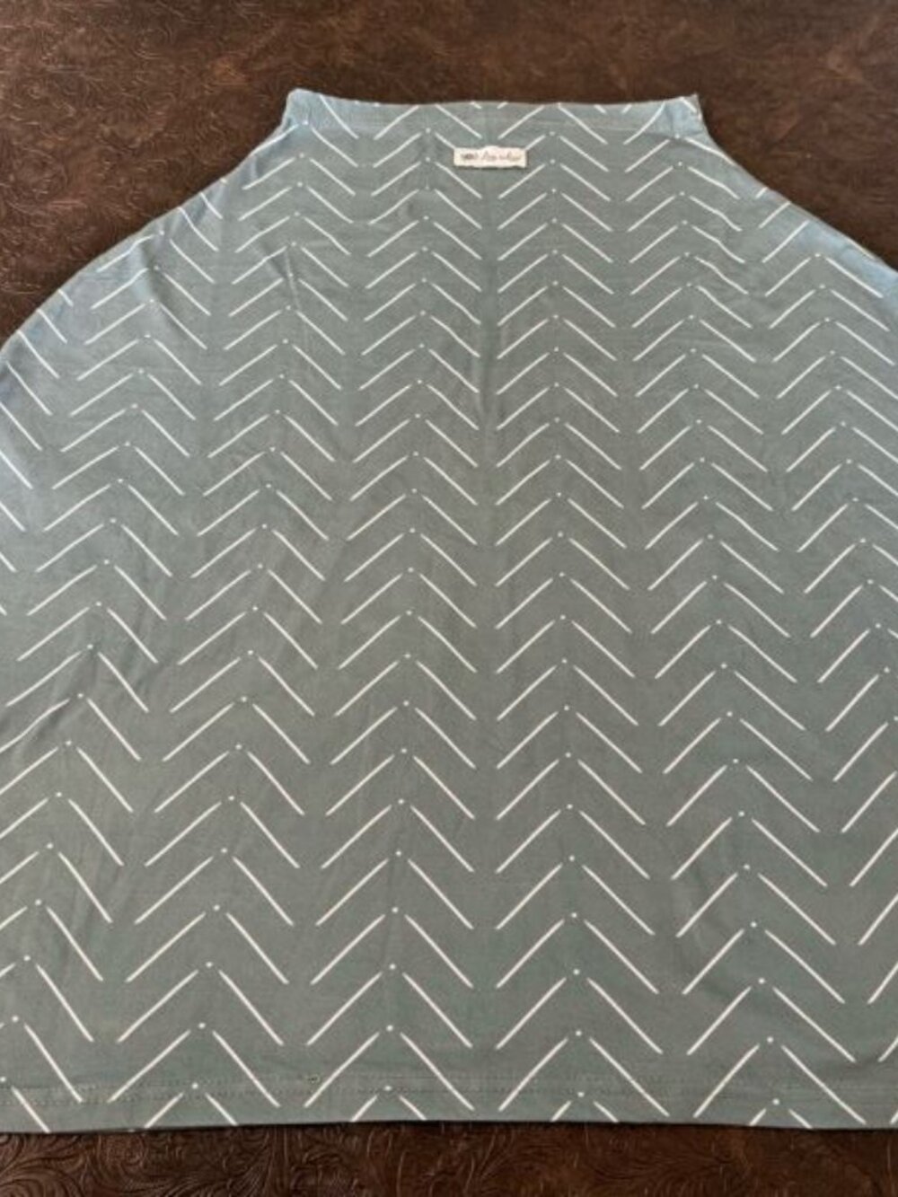 Itzy Ritzy Mom Boss 4-in-1 Multi-Use Nursing Cover and Scarf in Sage